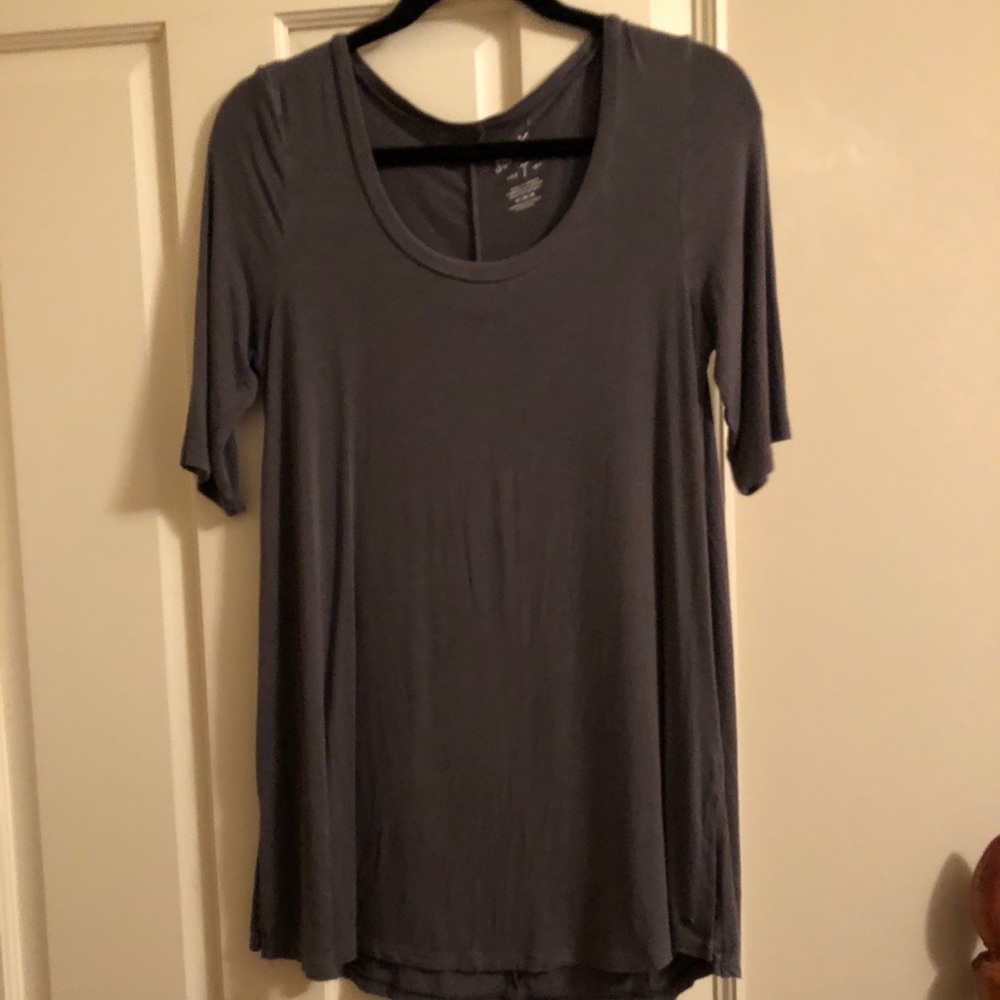Short sleeve t shirt